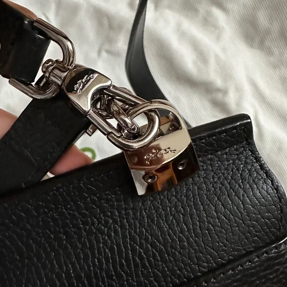 Longchamp purse - Picture 2 of 13